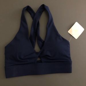 nwt oasis twist sports bra from fabletics xxs